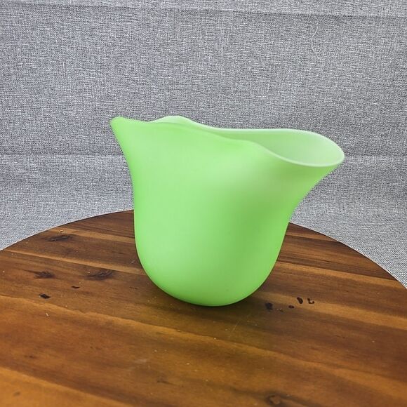 Pottery Barn Frosted Green glass fan vase 7.5” large Abstract Modern - Picture 6 of 12